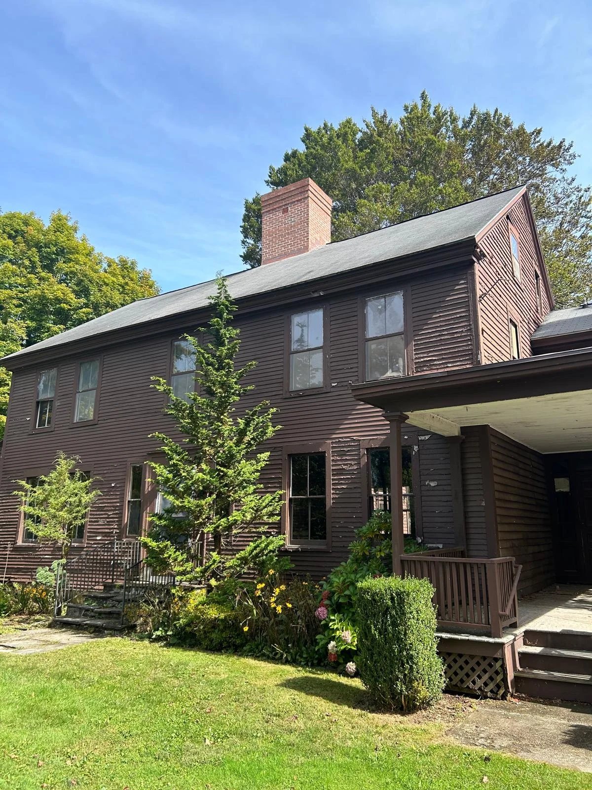 ABC Chimney Solutions technician working on a Connecticut chimney